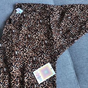 NEW LULAROE SHIRLEY- Leopard/Cheetah print